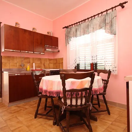 Apartamento By The Sea Susica, - 841